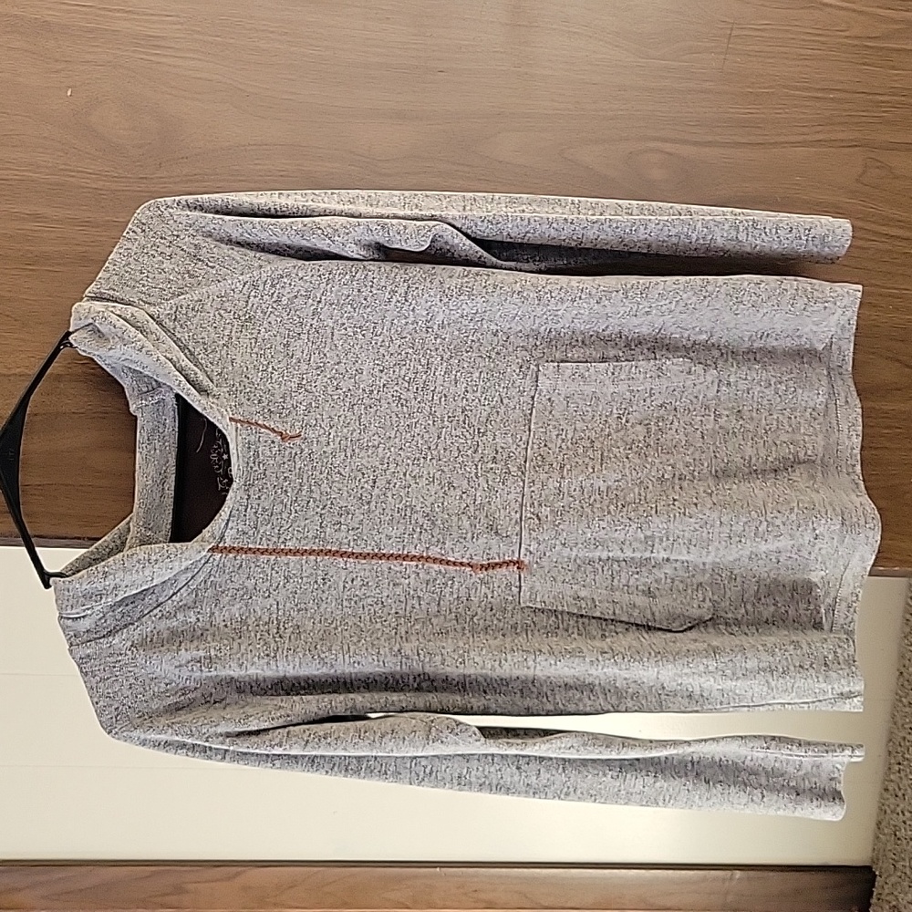 Small Panhandle Gray shirt with hood